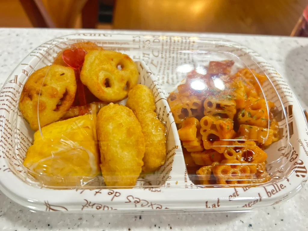 使い捨て弁当箱 セリア
