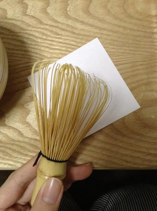 100均の茶筅はどのくらいの期間使えますか?
使用頻度や手入れの方法によって異なりますが、丁寧に使えば2