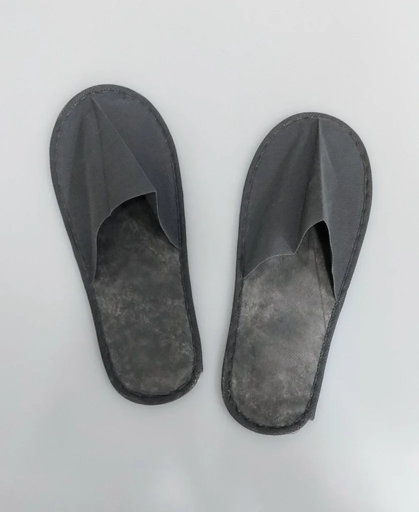 使い捨てスリッパ セリア
