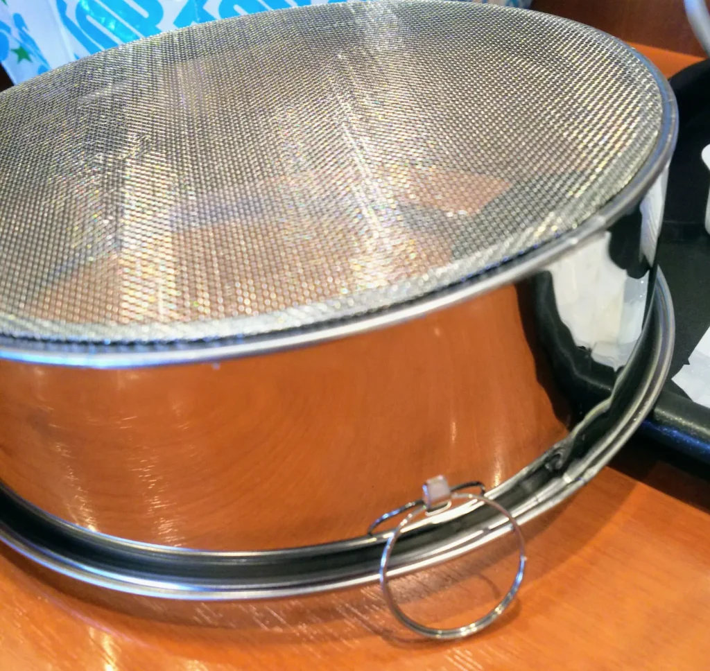 裏ごし器 目の細かさ 比較